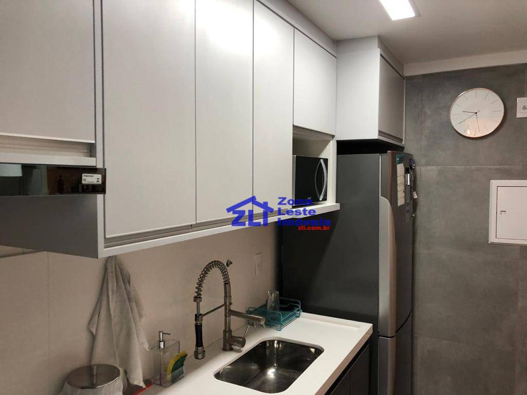 Apartamento à venda com 2 quartos, 72m² - Foto 9