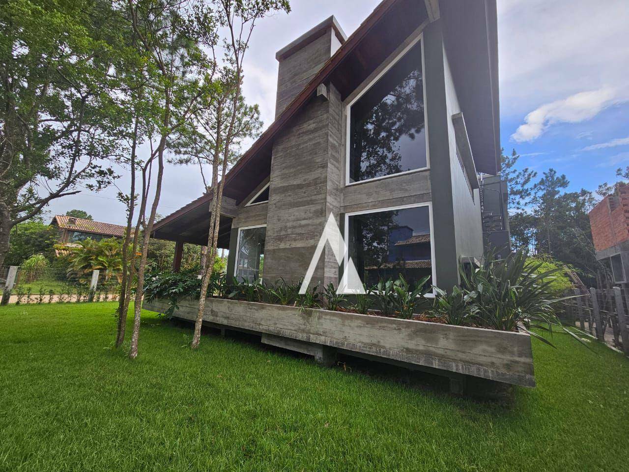 Casa de Condomínio à venda com 3 quartos, 252m² - Foto 4