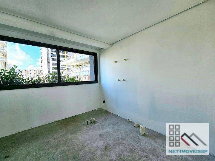 Apartamento à venda com 3 quartos, 227m² - Foto 33