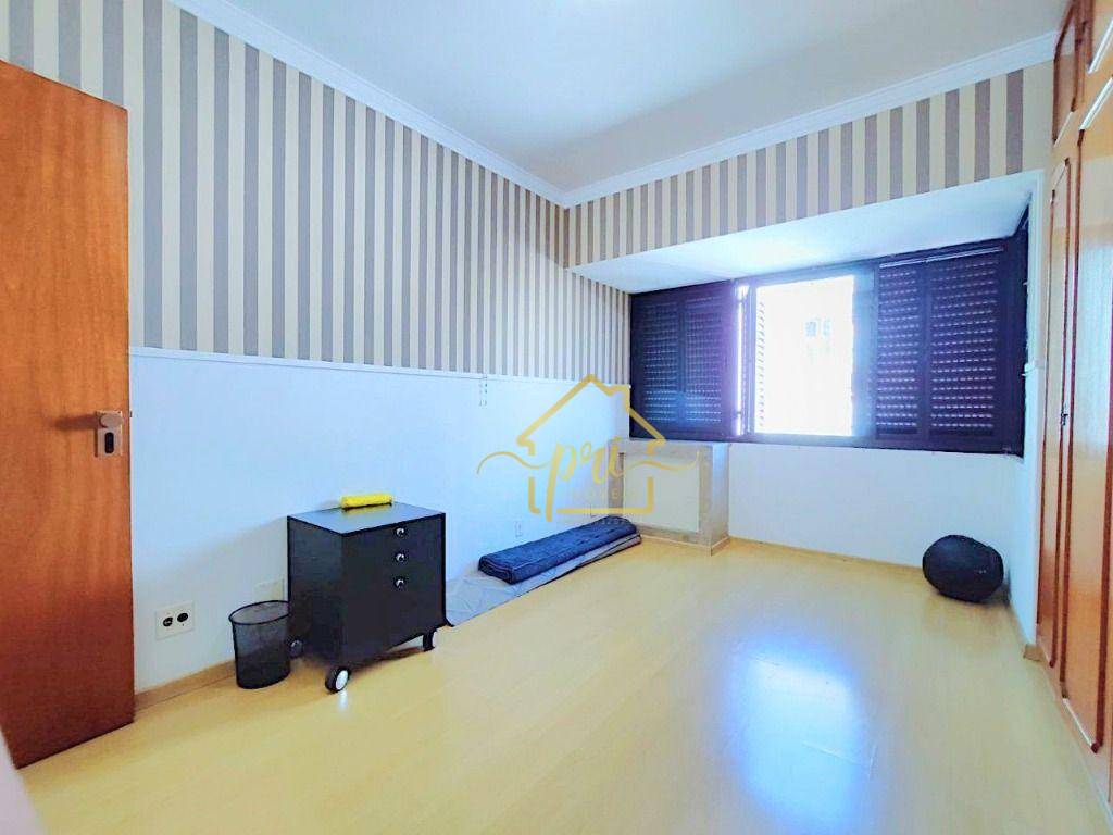 Apartamento à venda com 3 quartos, 290m² - Foto 11