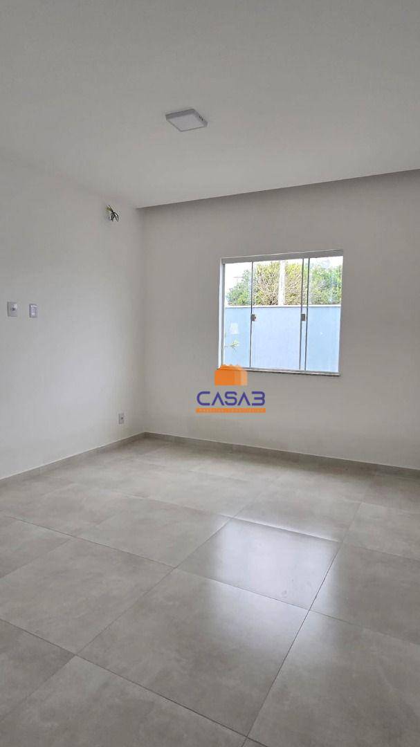 Casa à venda com 2 quartos, 76m² - Foto 6