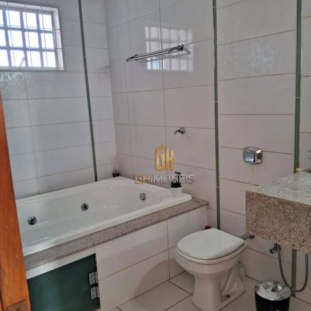 Sobrado à venda com 4 quartos, 255m² - Foto 16