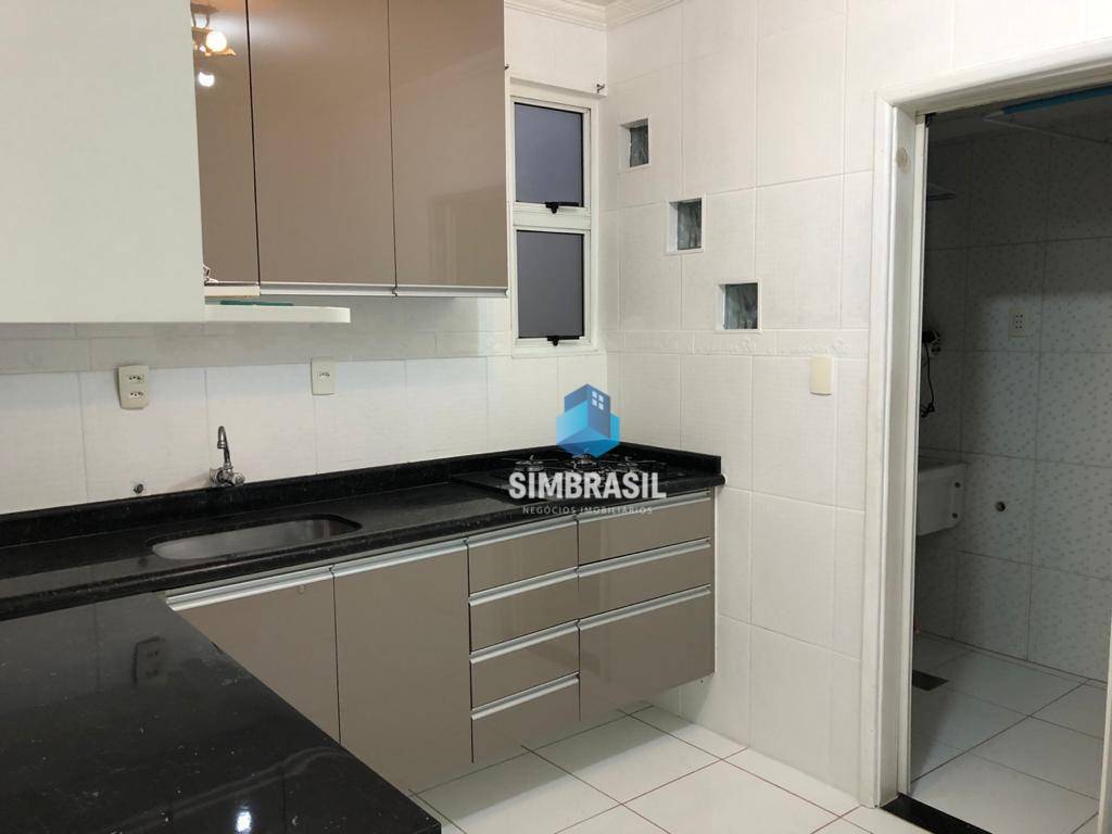 Apartamento à venda com 2 quartos, 64m² - Foto 2