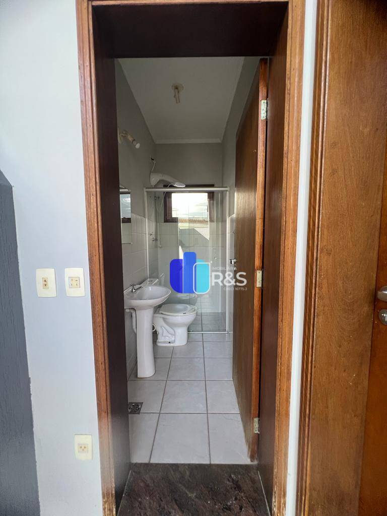 Casa de Condomínio à venda e aluguel com 3 quartos, 246m² - Foto 50