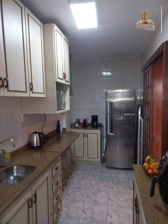 Apartamento à venda com 2 quartos, 60m² - Foto 5