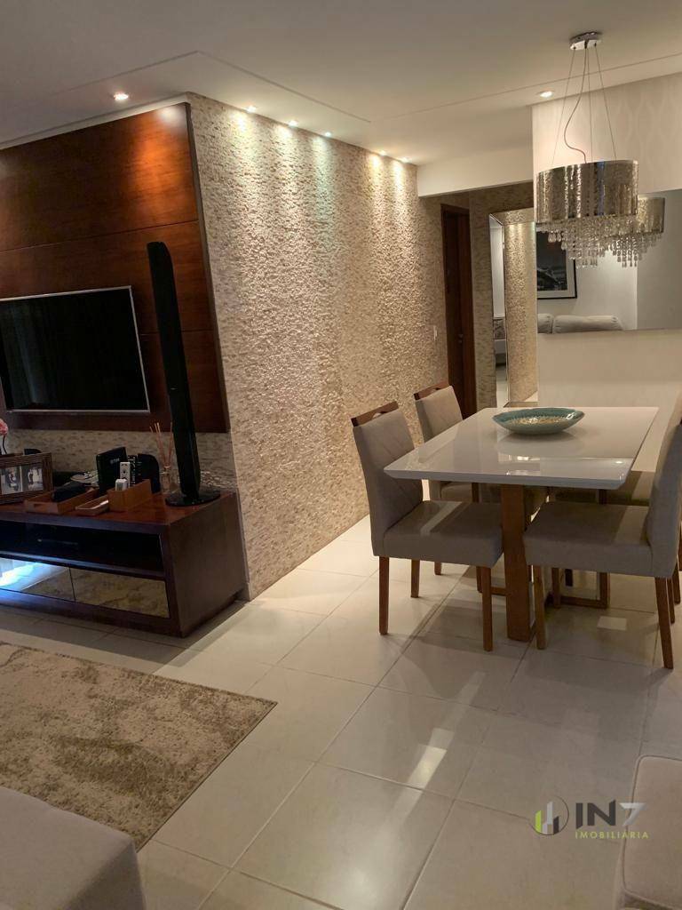 Apartamento à venda com 2 quartos, 79m² - Foto 15