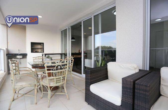Apartamento à venda com 2 quartos, 100m² - Foto 3