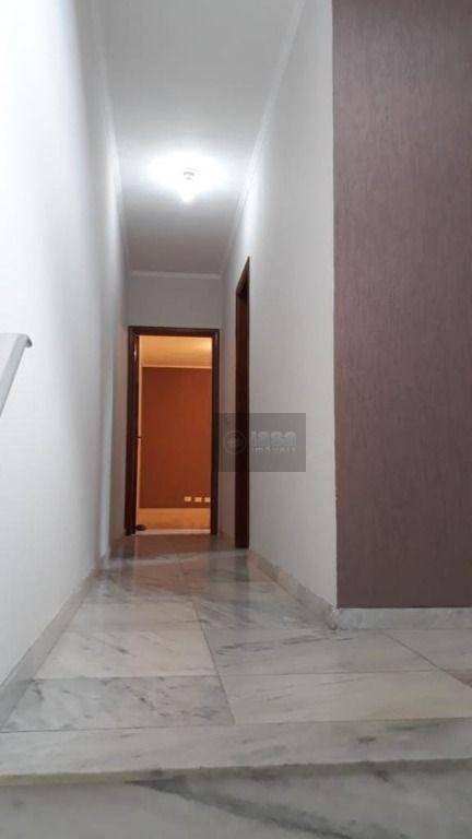 Sobrado à venda com 3 quartos, 283M2 - Foto 8