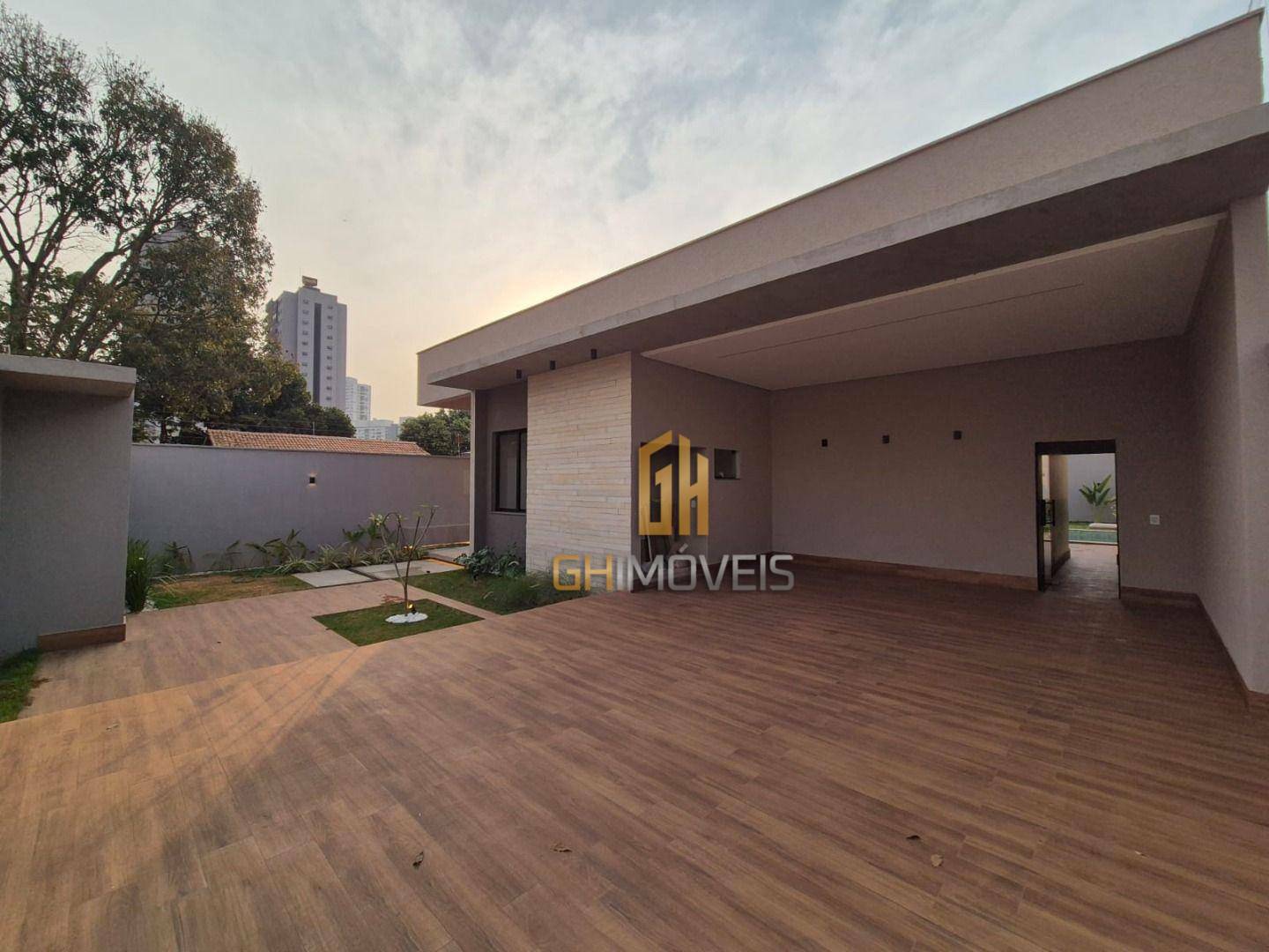 Casa à venda com 3 quartos, 207m² - Foto 3