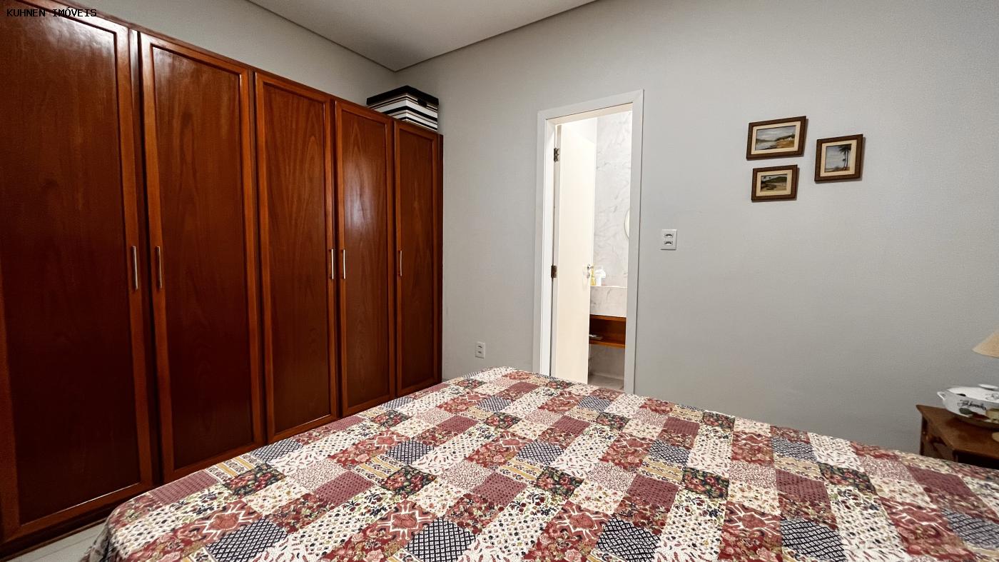 Casa à venda com 4 quartos, 660m² - Foto 15