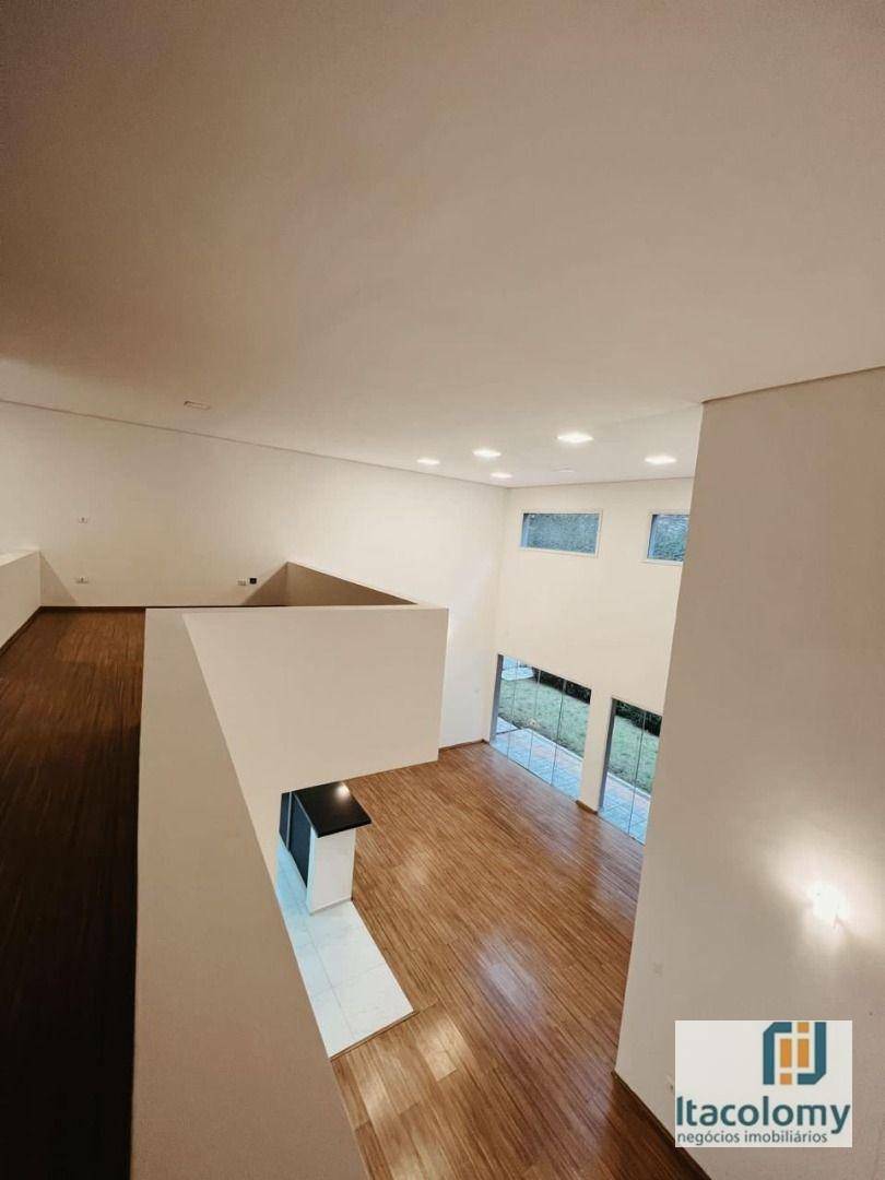 Casa de Condomínio à venda com 4 quartos, 350m² - Foto 3