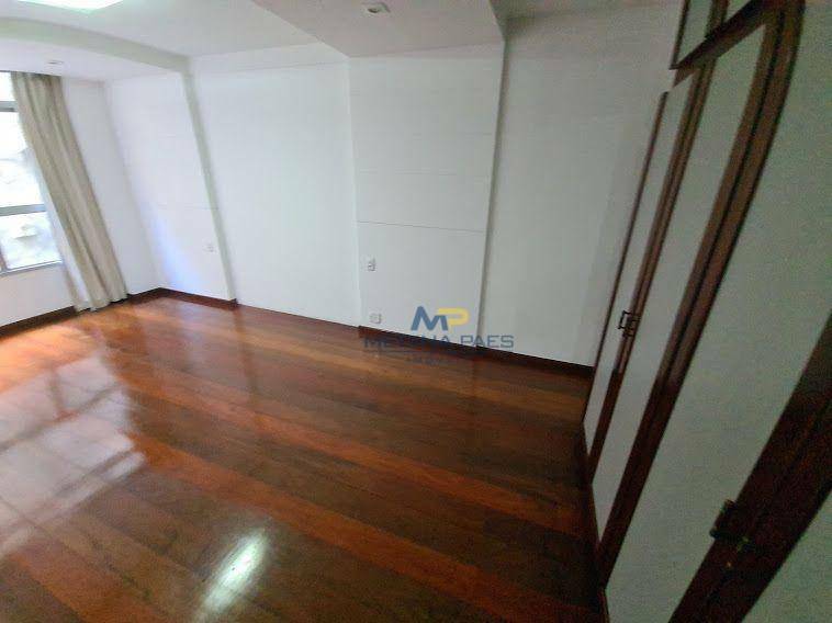 Apartamento à venda com 4 quartos, 260m² - Foto 27