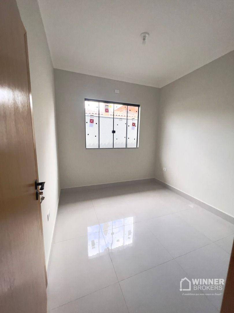 Casa à venda com 3 quartos, 104m² - Foto 8