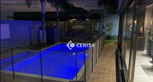 Casa de Condomínio à venda com 4 quartos, 340m² - Foto 12