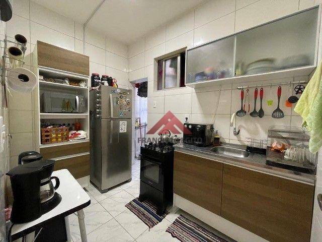 Apartamento à venda com 2 quartos, 100m² - Foto 10