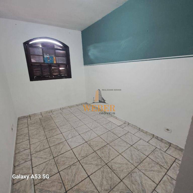 Sobrado à venda com 3 quartos, 240m² - Foto 31