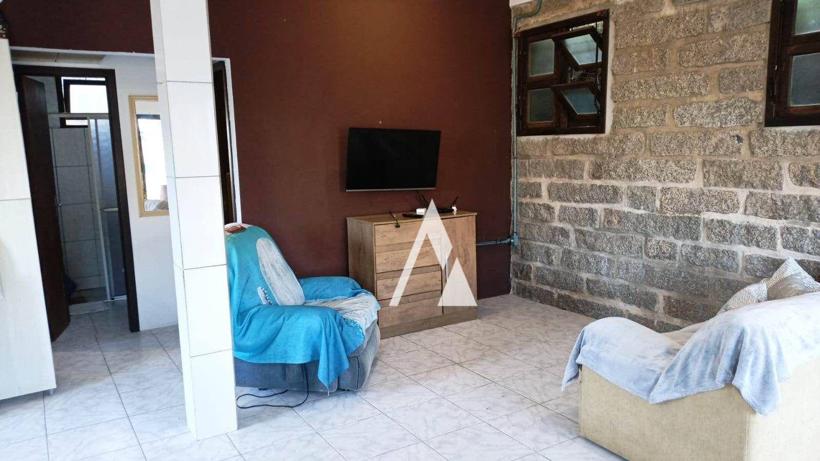 Casa à venda com 2 quartos, 70m² - Foto 10