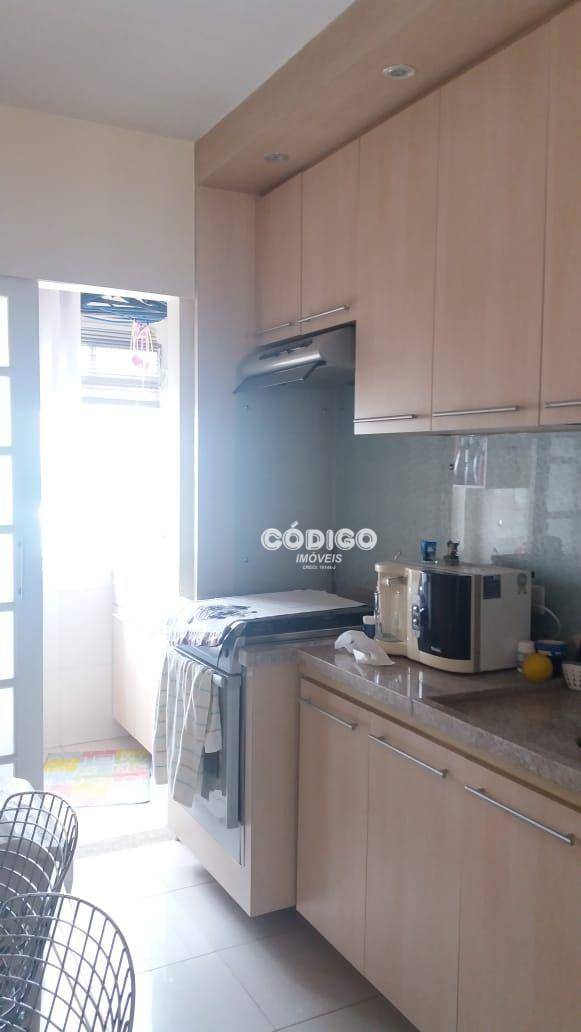 Apartamento à venda com 2 quartos, 72m² - Foto 5