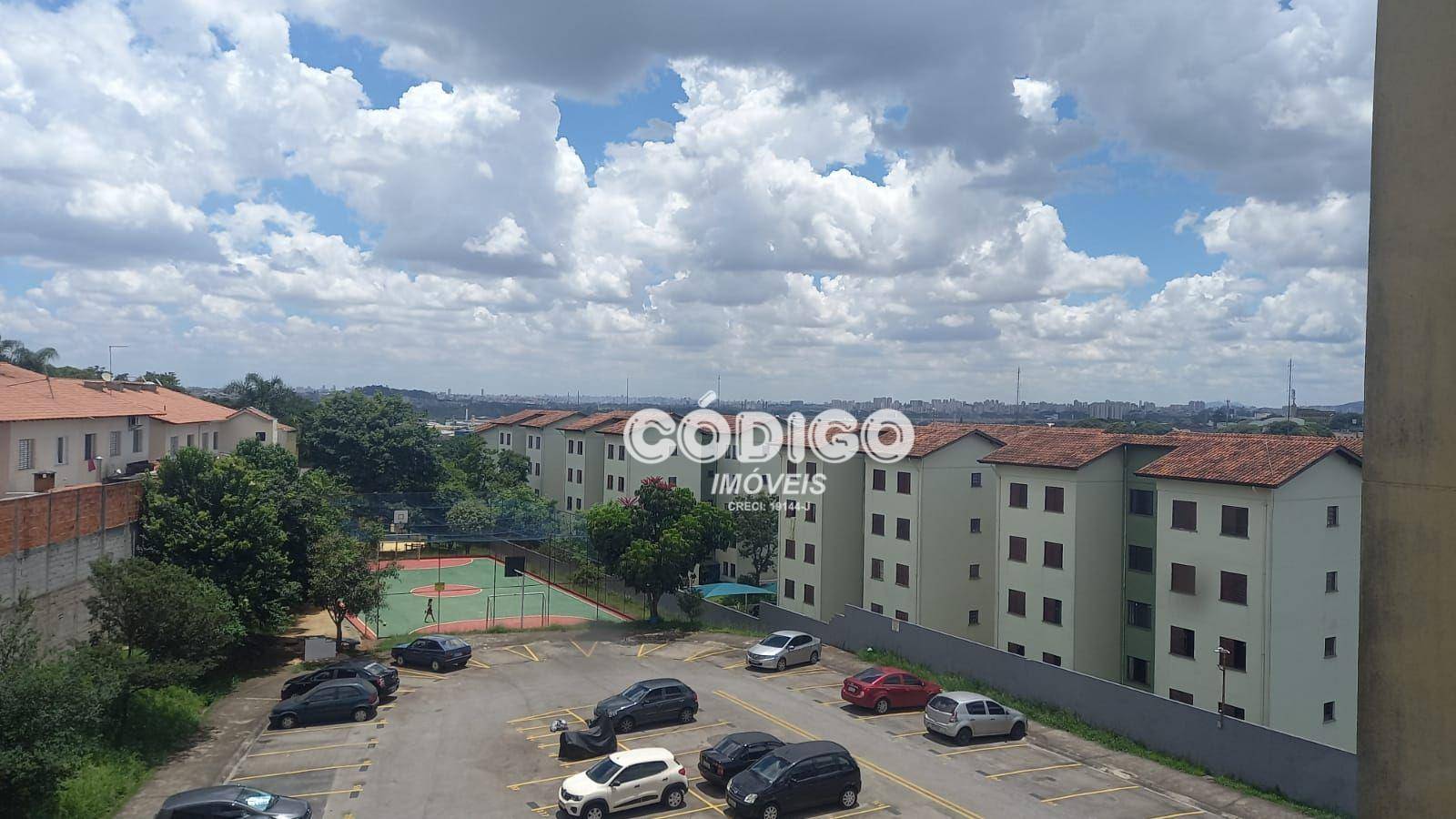 Apartamento à venda com 2 quartos, 58m² - Foto 1