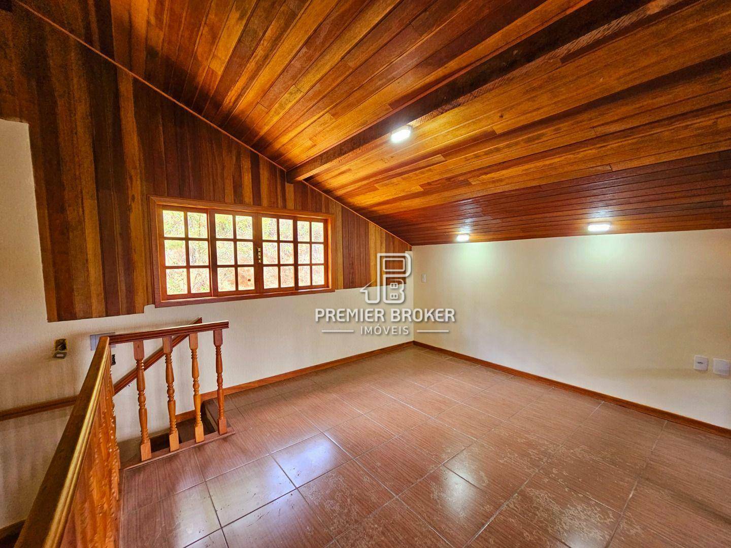 Casa de Condomínio à venda com 3 quartos, 240m² - Foto 13