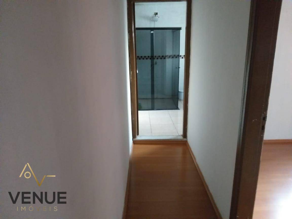 Sobrado à venda com 2 quartos, 57m² - Foto 4