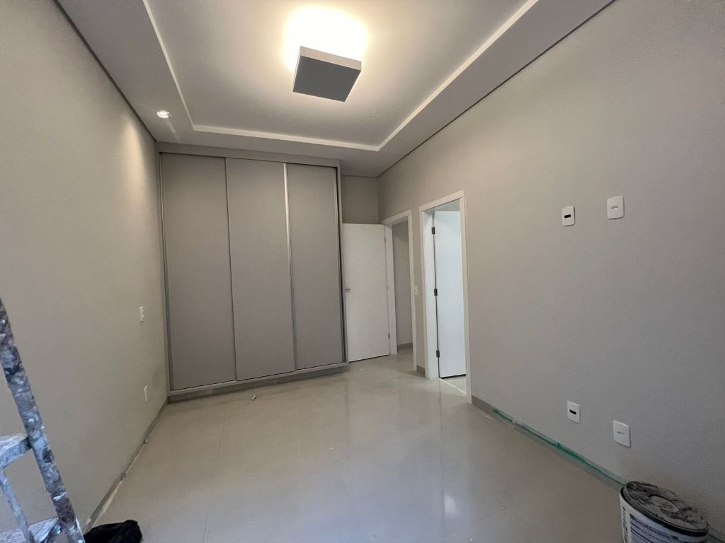 Casa de Condomínio à venda com 3 quartos, 210m² - Foto 18