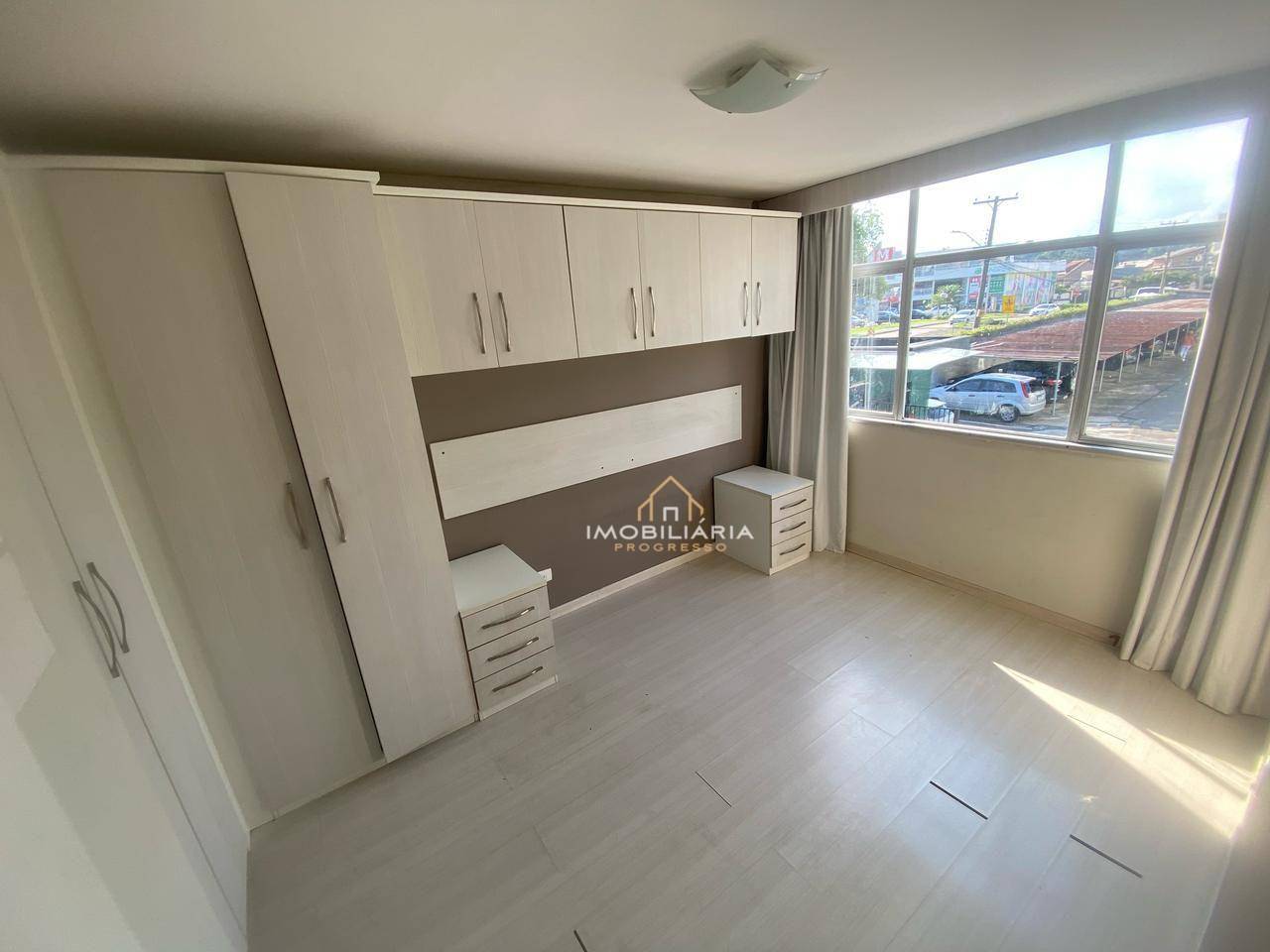 Apartamento para alugar com 2 quartos, 66m² - Foto 8