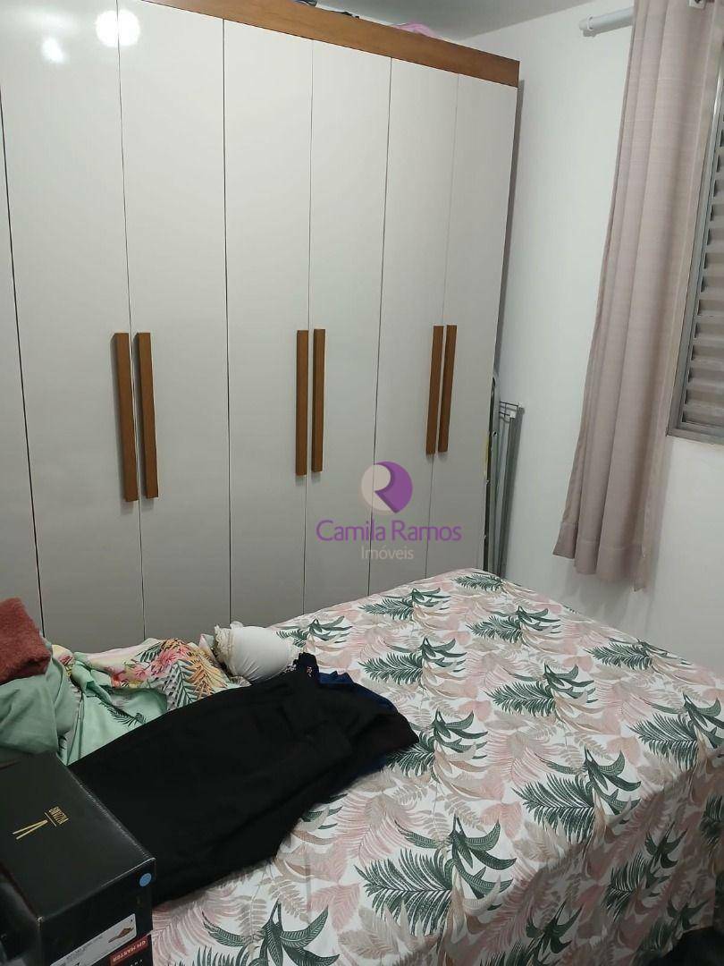 Apartamento à venda com 2 quartos, 45m² - Foto 4