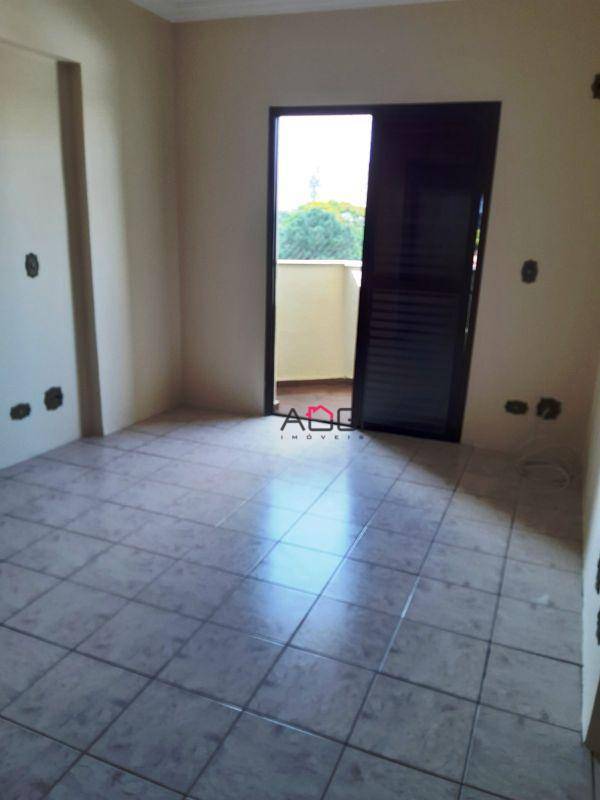 Apartamento à venda com 4 quartos, 130m² - Foto 19