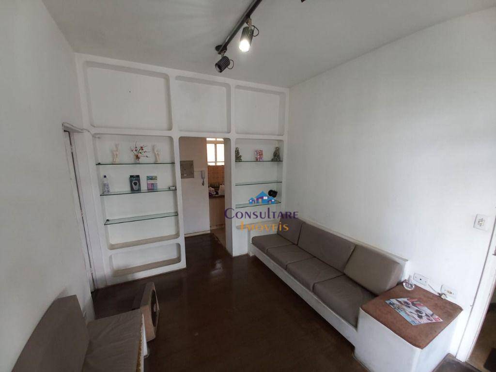 Apartamento à venda com 2 quartos, 72m² - Foto 2