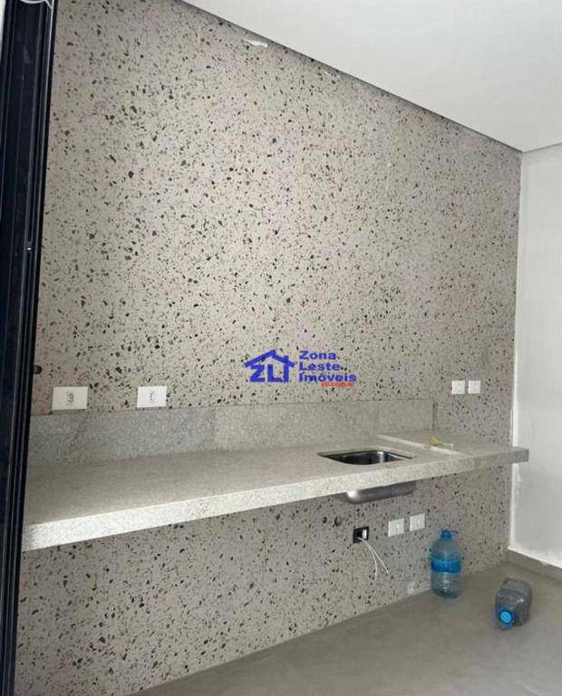 Sobrado à venda com 4 quartos, 150m² - Foto 3