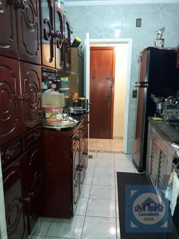 Apartamento à venda com 2 quartos, 62m² - Foto 10