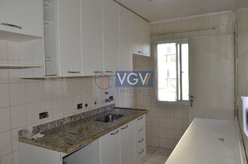 Apartamento à venda com 2 quartos, 64m² - Foto 8