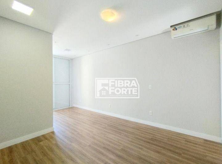 Casa à venda com 3 quartos, 200m² - Foto 15