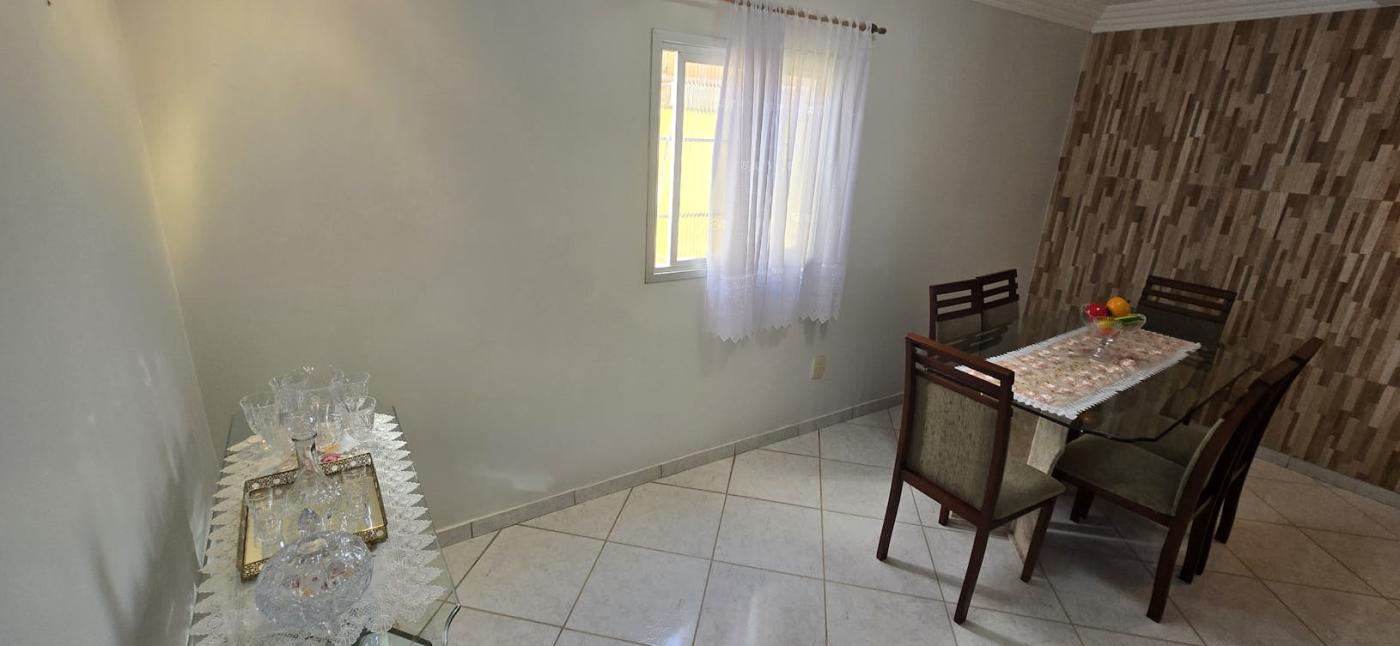 Casa à venda com 2 quartos, 100m² - Foto 17