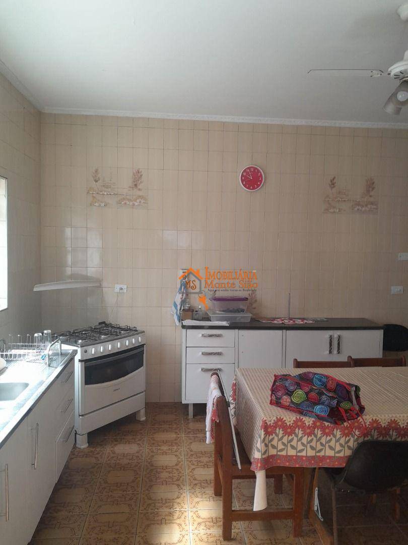 Sobrado à venda com 3 quartos, 180m² - Foto 7