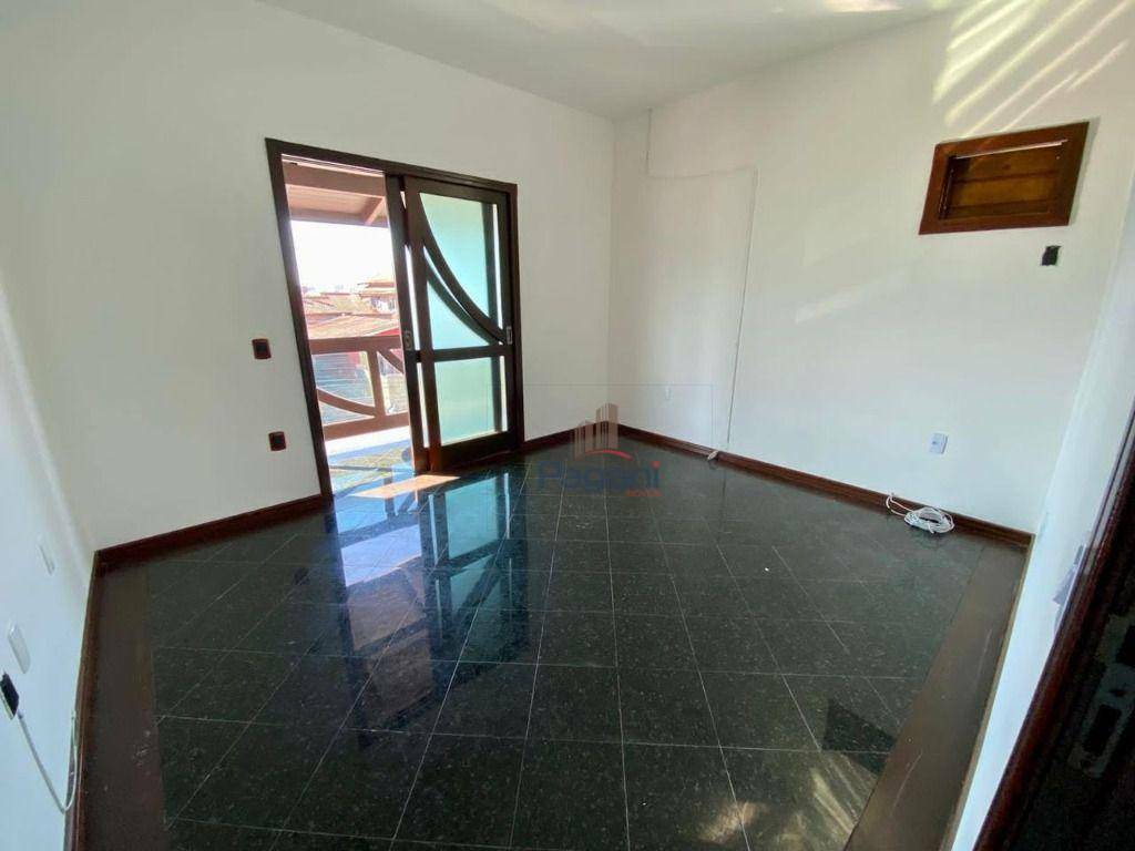 Casa à venda com 8 quartos, 356m² - Foto 7