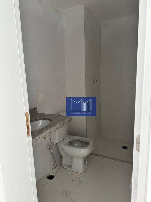 Apartamento à venda com 3 quartos, 149m² - Foto 9