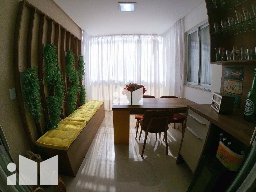 Apartamento à venda com 3 quartos, 76m² - Foto 3