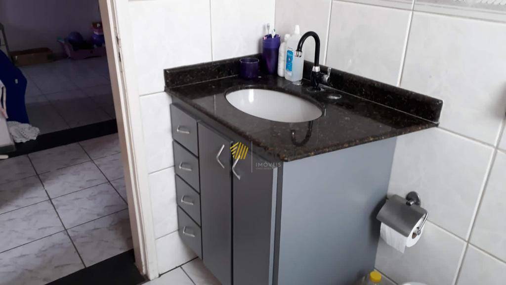 Apartamento à venda com 2 quartos, 72m² - Foto 13