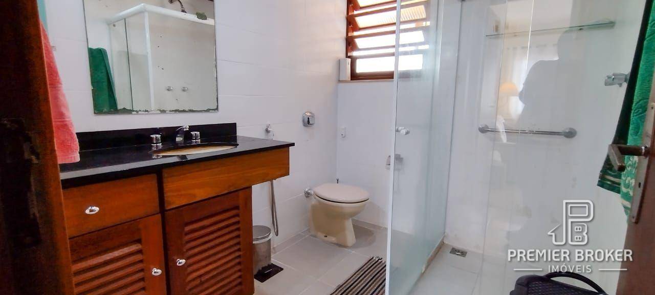 Casa à venda com 4 quartos, 200m² - Foto 30