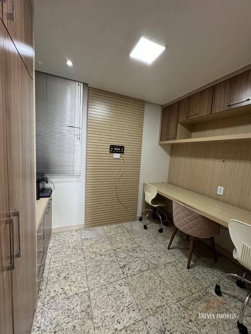 Apartamento à venda com 4 quartos, 200m² - Foto 9