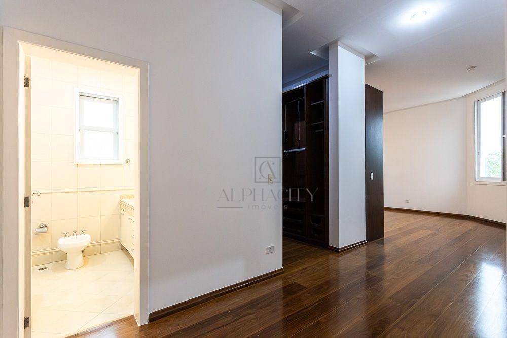 Casa de Condomínio para alugar com 4 quartos, 403m² - Foto 63