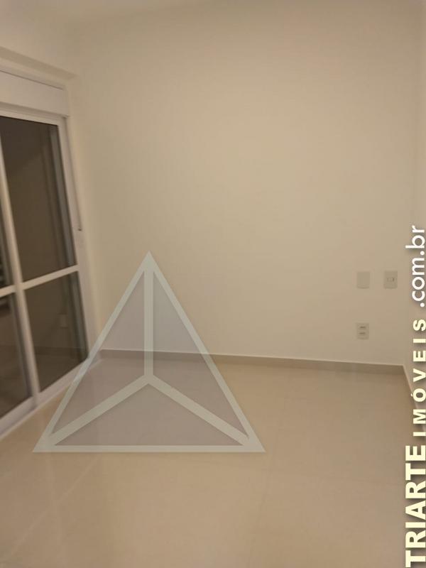 Apartamento para alugar com 3 quartos, 170m² - Foto 16