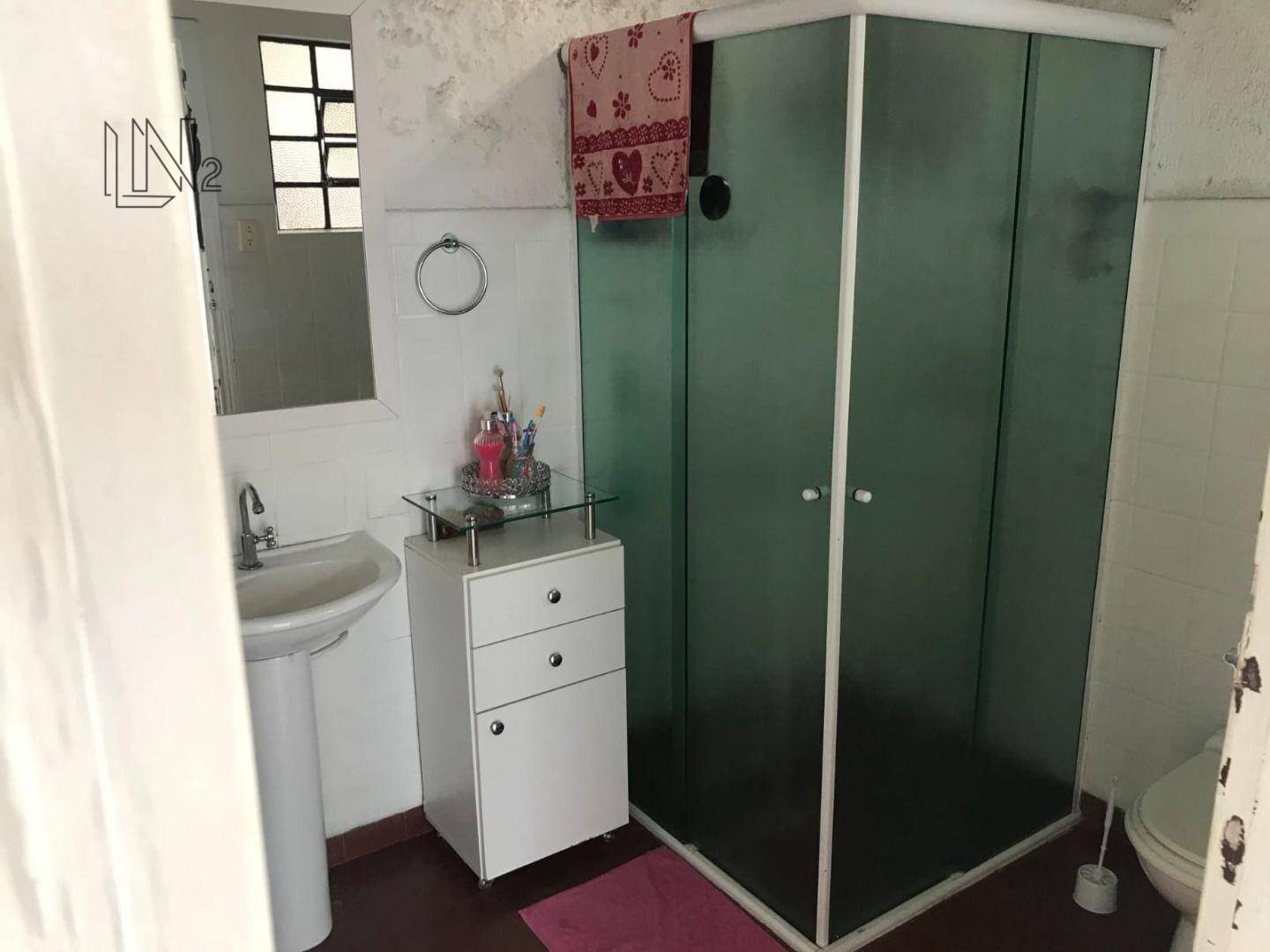 Casa à venda com 2 quartos, 315m² - Foto 2