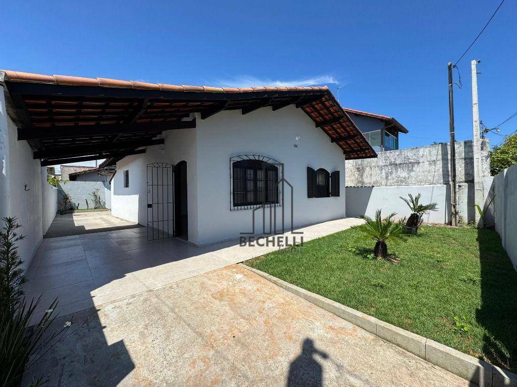 Casa à venda com 2 quartos, 69m² - Foto 2