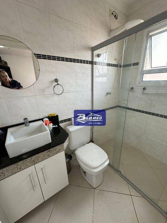 Sobrado à venda com 3 quartos, 220m² - Foto 43