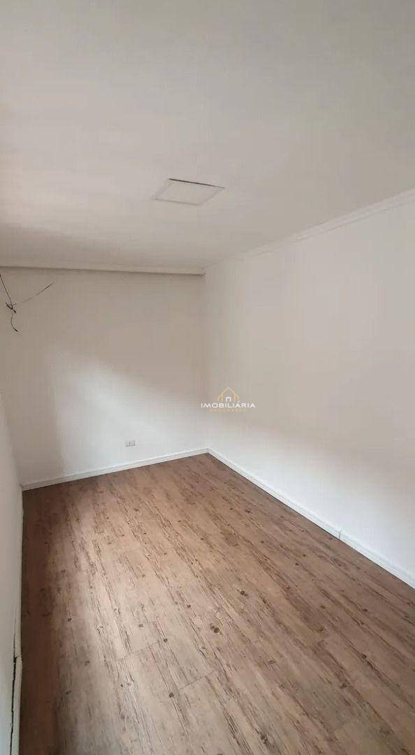 Casa à venda com 2 quartos, 200m² - Foto 9