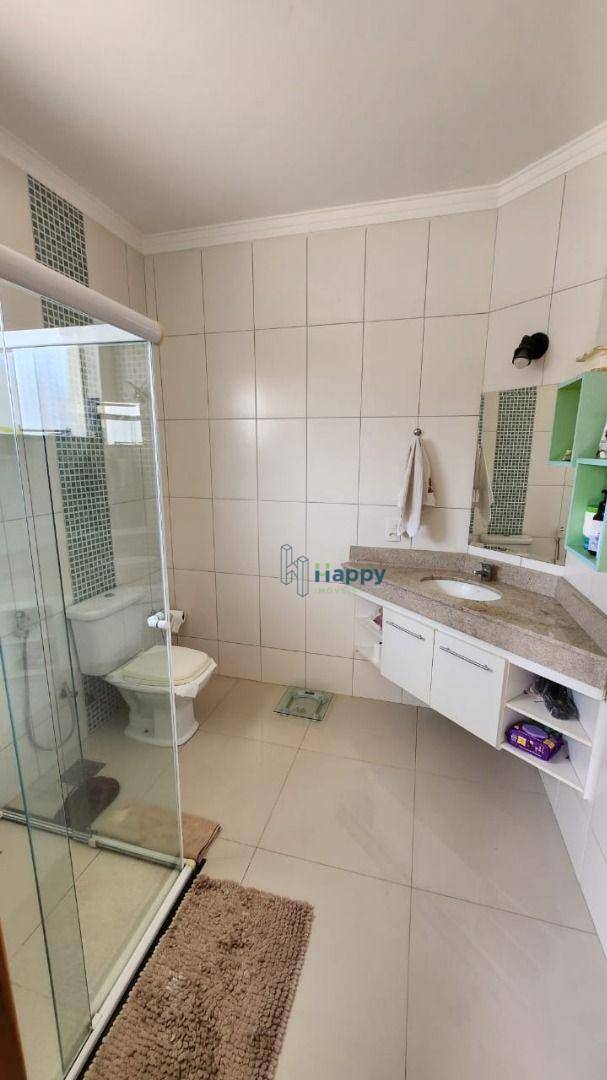 Casa de Condomínio à venda com 3 quartos, 238m² - Foto 11