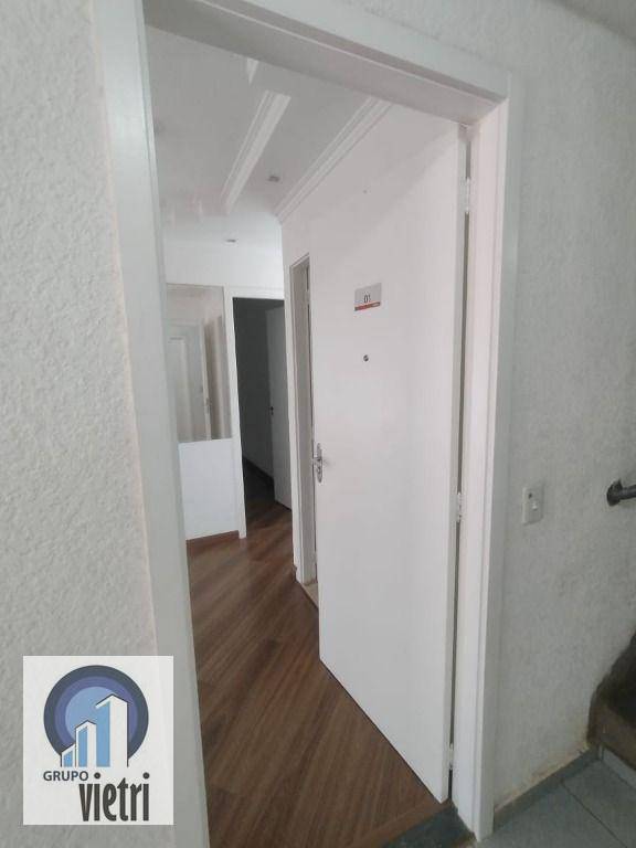 Apartamento à venda com 2 quartos, 49m² - Foto 2